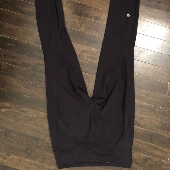 Lulu lemon leggings - Picture 3 of 4